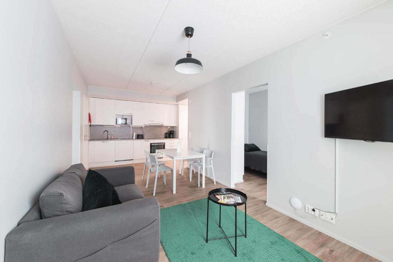 Forenom Serviced Apartments Vantaa Neilikkatie Esterno foto